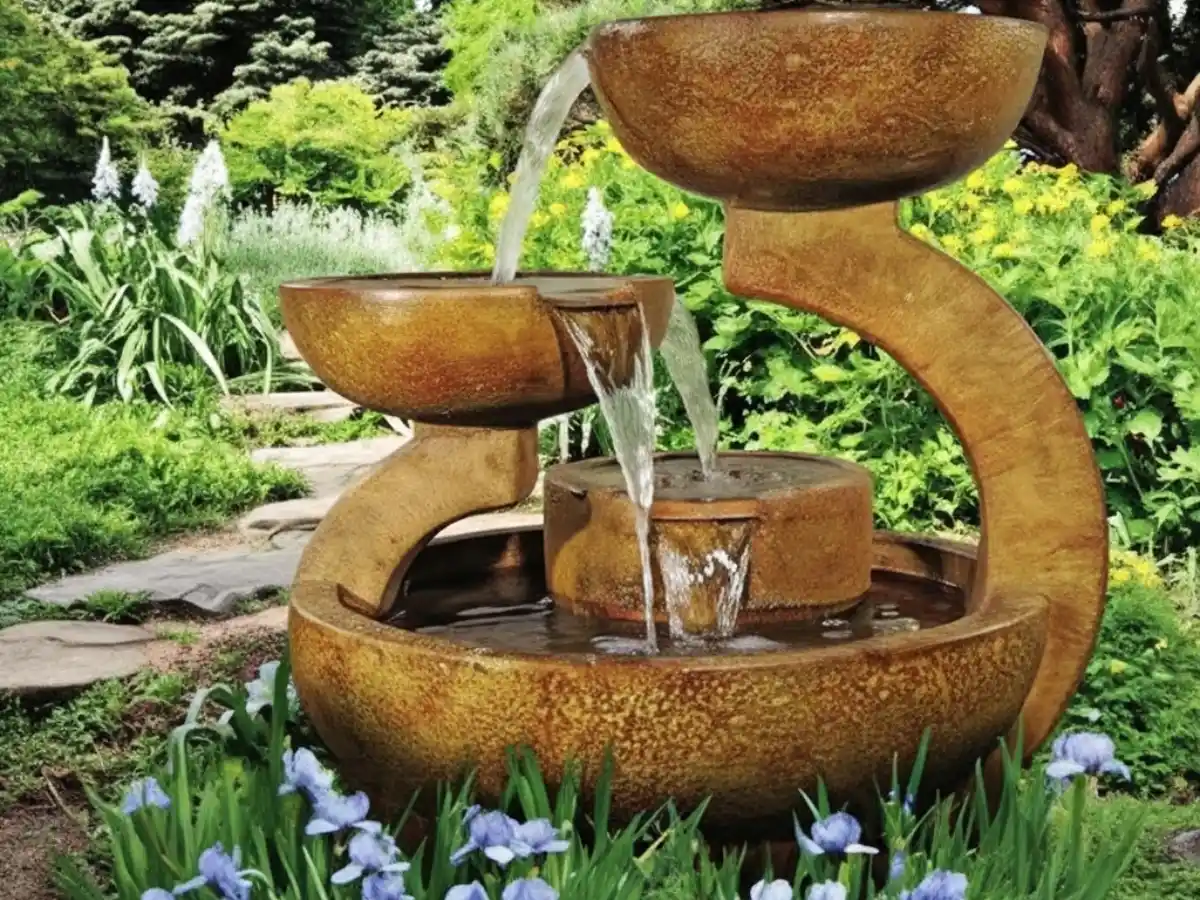 Water Features & Fountains